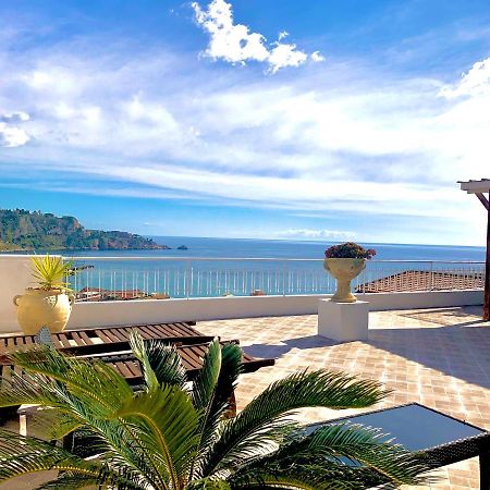 Panoramic Taormina Bay View Lägenhet Exteriör bild